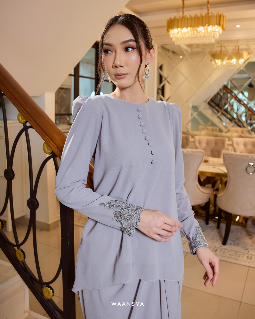 EVELYN KURUNG IN GREY