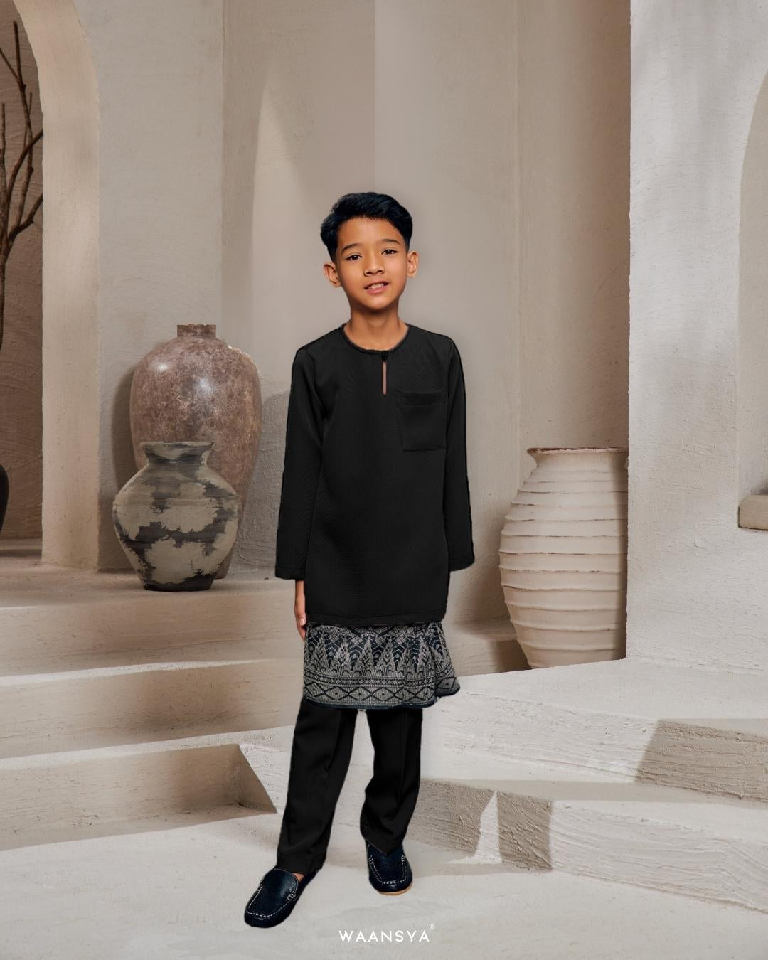 INDERA KIDS IN BLACK