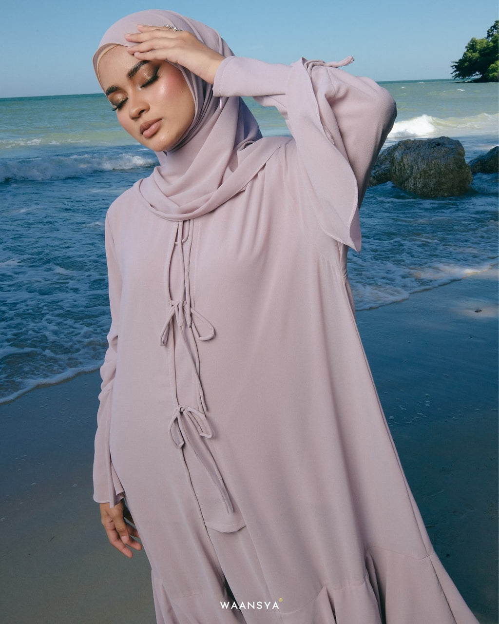 THALIA ABAYA IN LILAC
