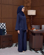 SERENA SUIT IN NAVY BLUE