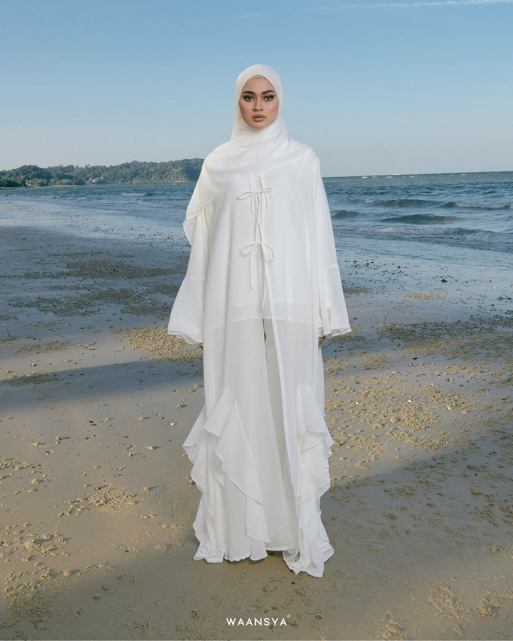 RANIA ABAYA IN OFF WHITE