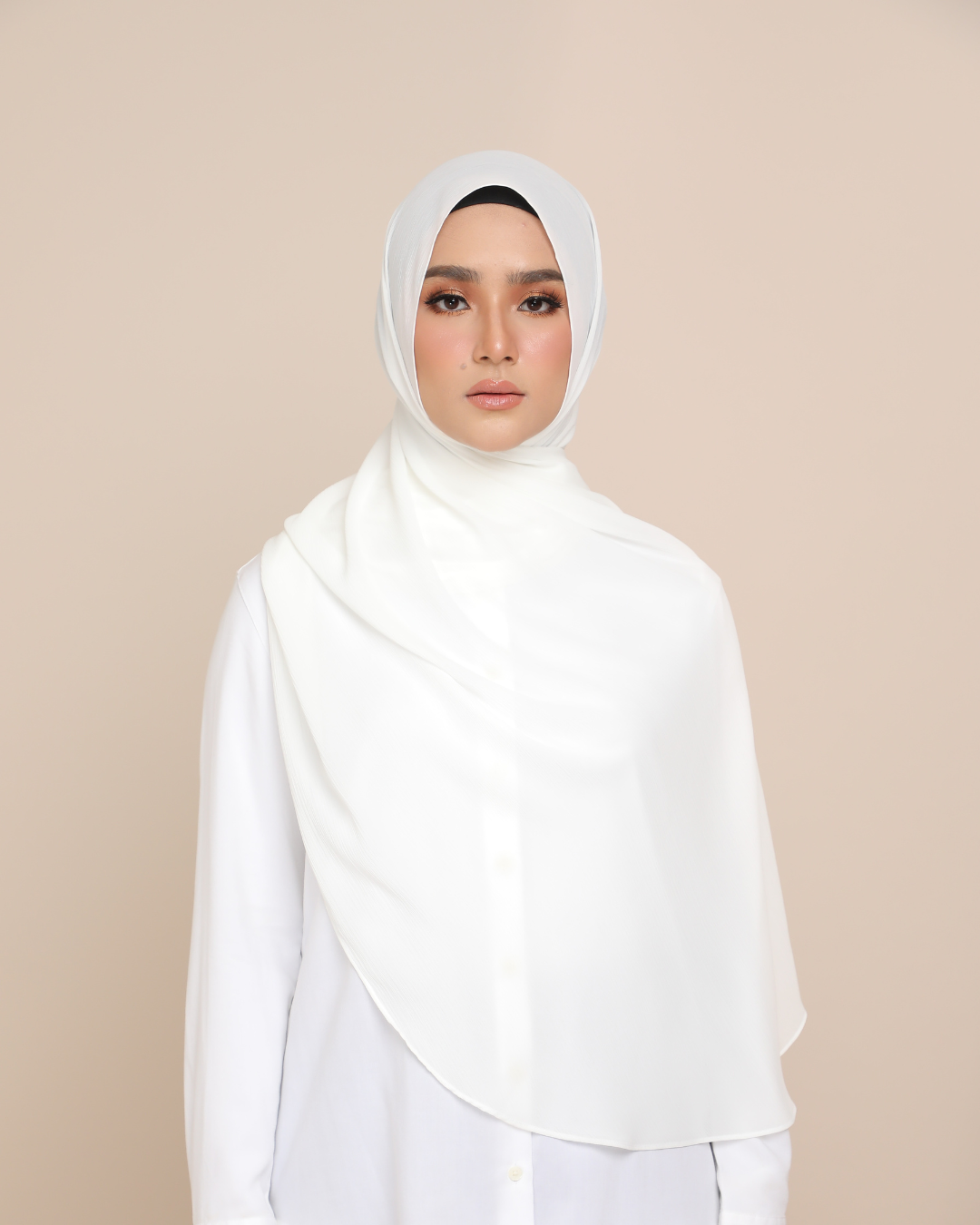 LEYA IN OFF WHITE