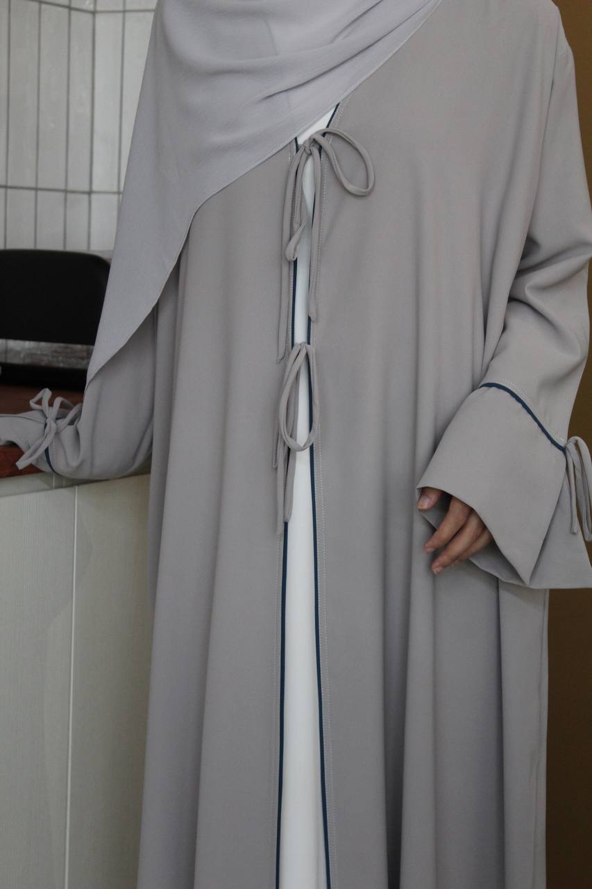 INAYA ABAYA IN LIGHT GREY