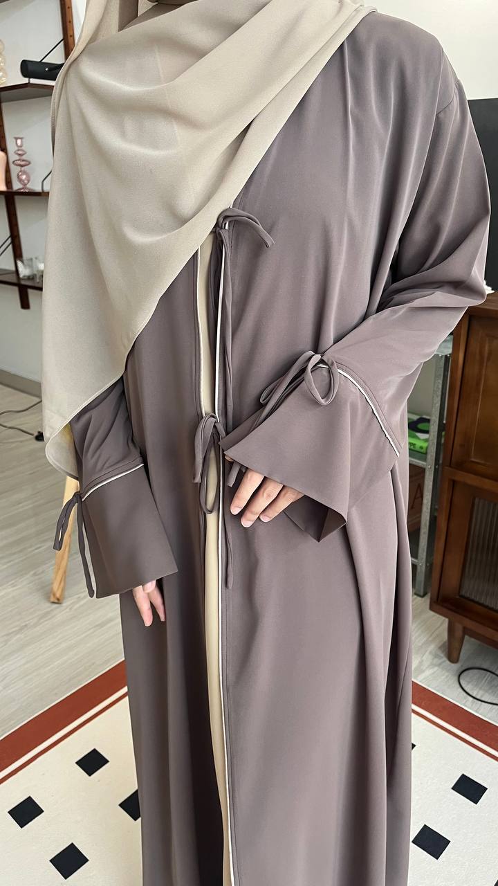 INAYA ABAYA IN ASH BROWN