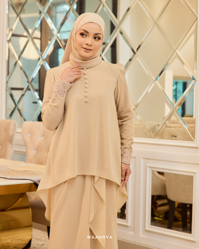 EVELYN KURUNG IN NUDE TAN