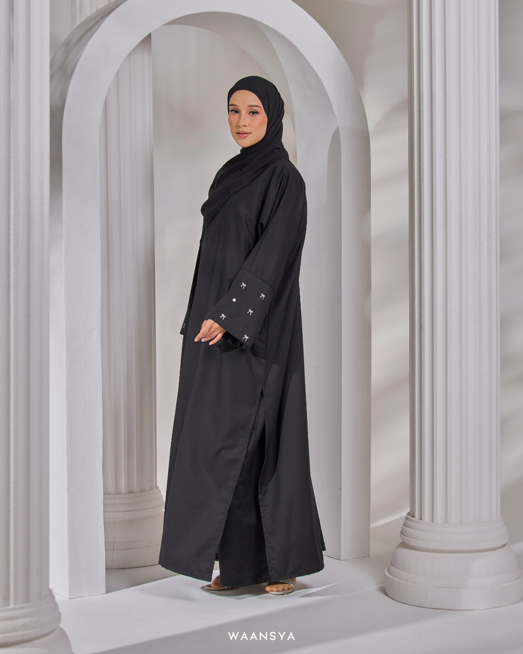 HAYAA ABAYA IN BLACK