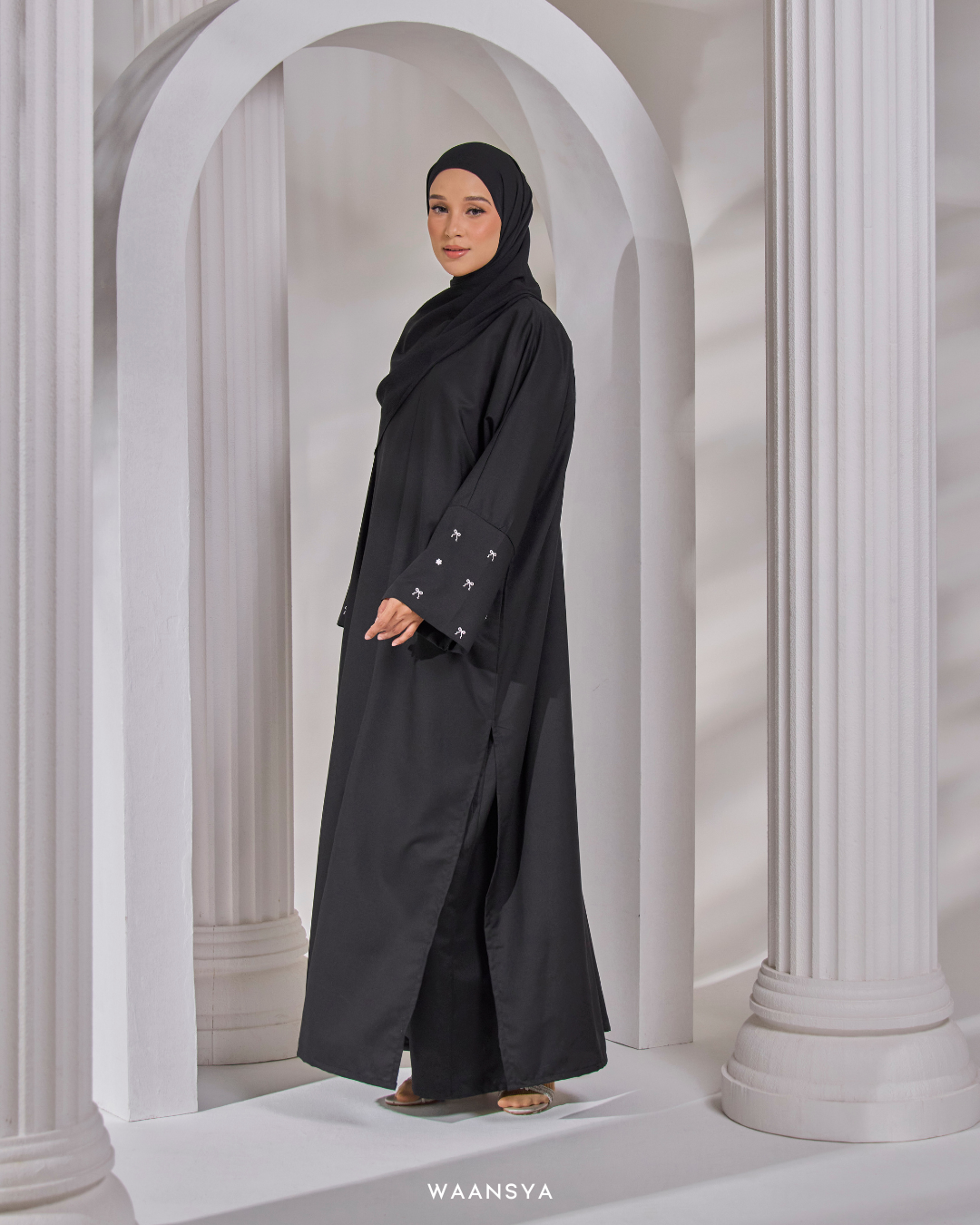 HAYAA ABAYA IN BLACK