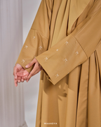 HAYAA ABAYA IN HAZELNUT