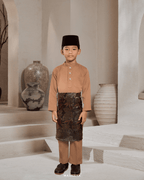 BADANG KIDS IN NUDE