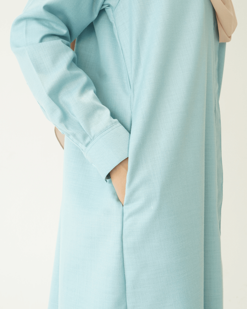 LUNA SUIT IN AQUA BLUE