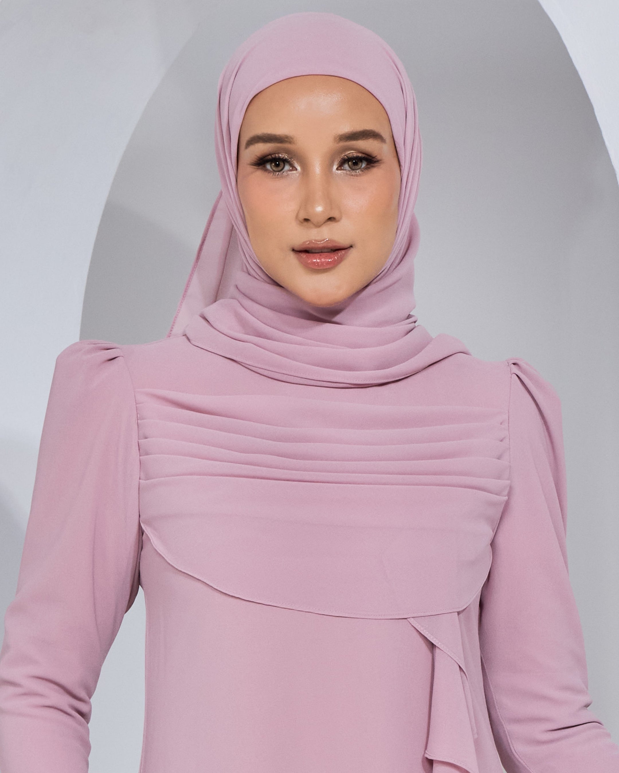 BASIC CHIFFON SHAWL IN SOFT PINK