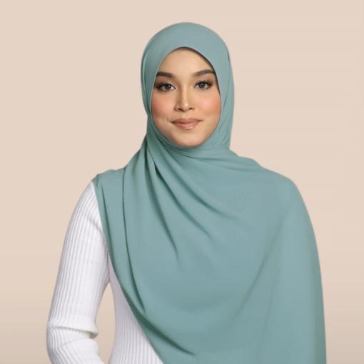 LEYA IN AQUA SKY