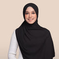 LEYA IN BLACK