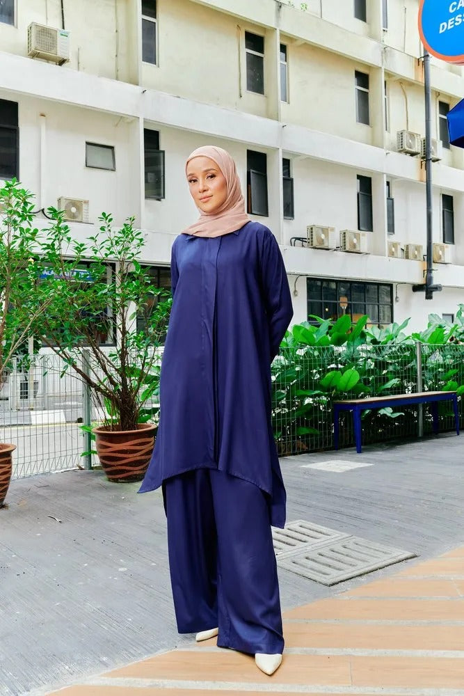 GRACE IN NAVY