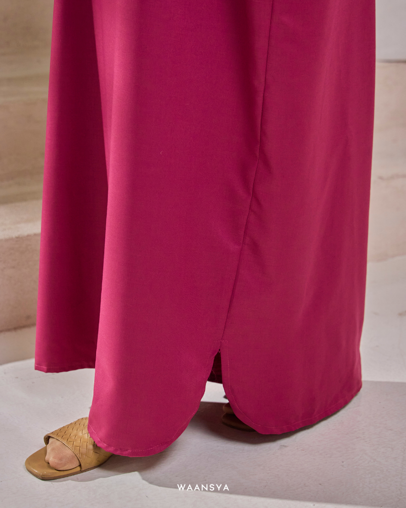 ESMEE KAFTAN IN MAGENTA
