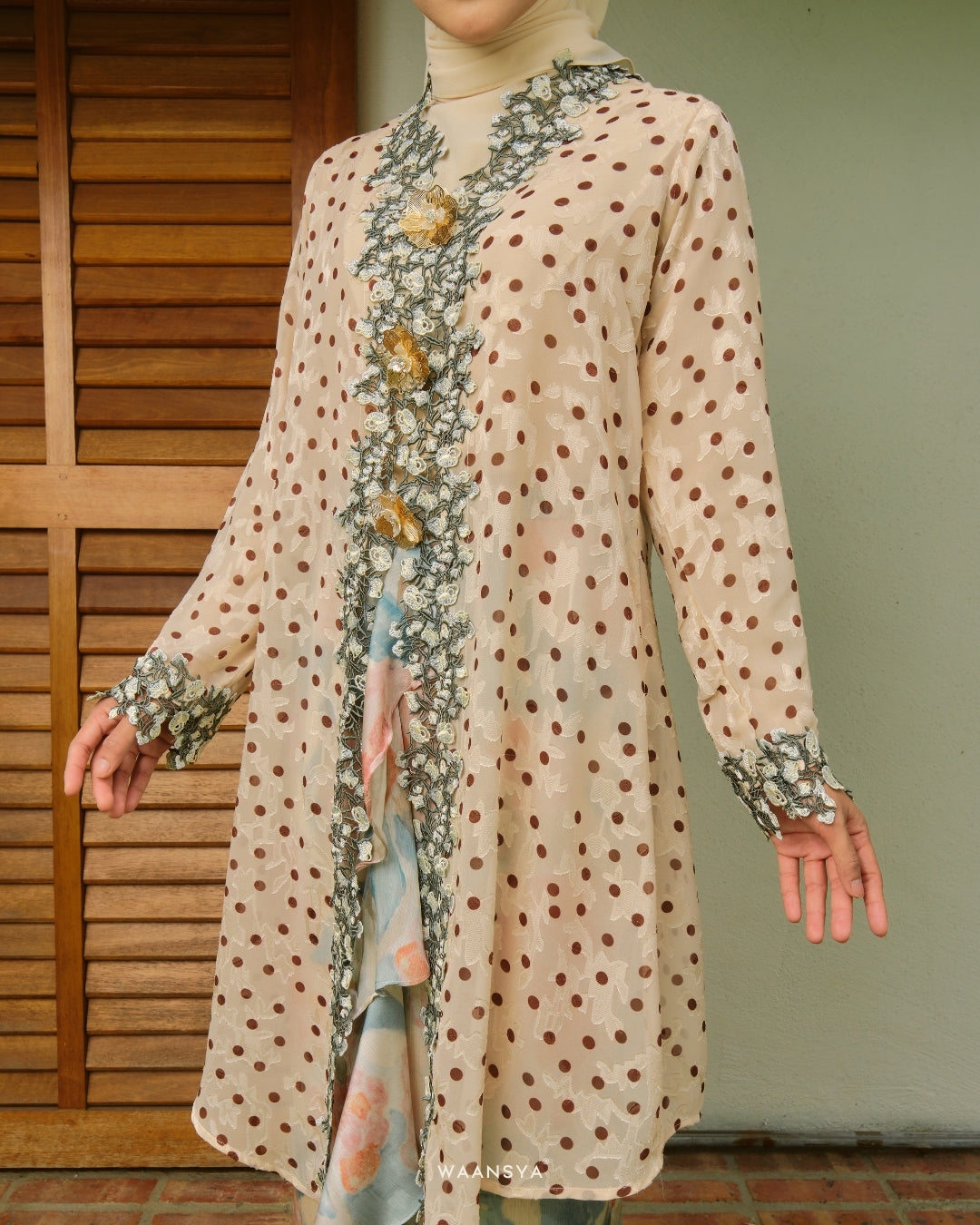 THEA KEBAYA IN COCOA