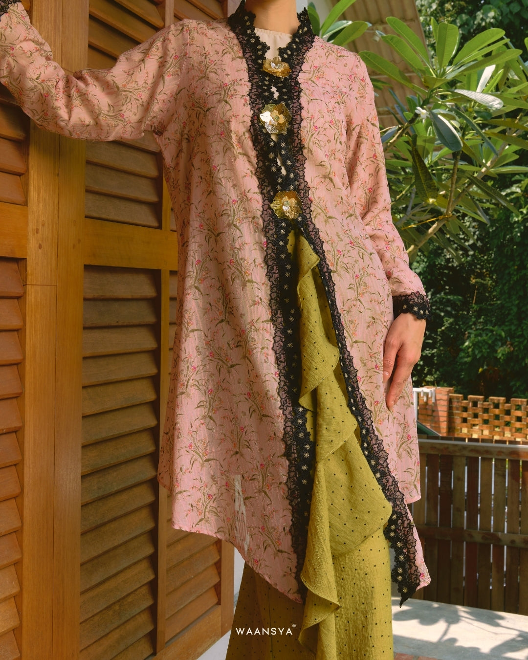 THEA KEBAYA PRINTED SET IN BLUSH
