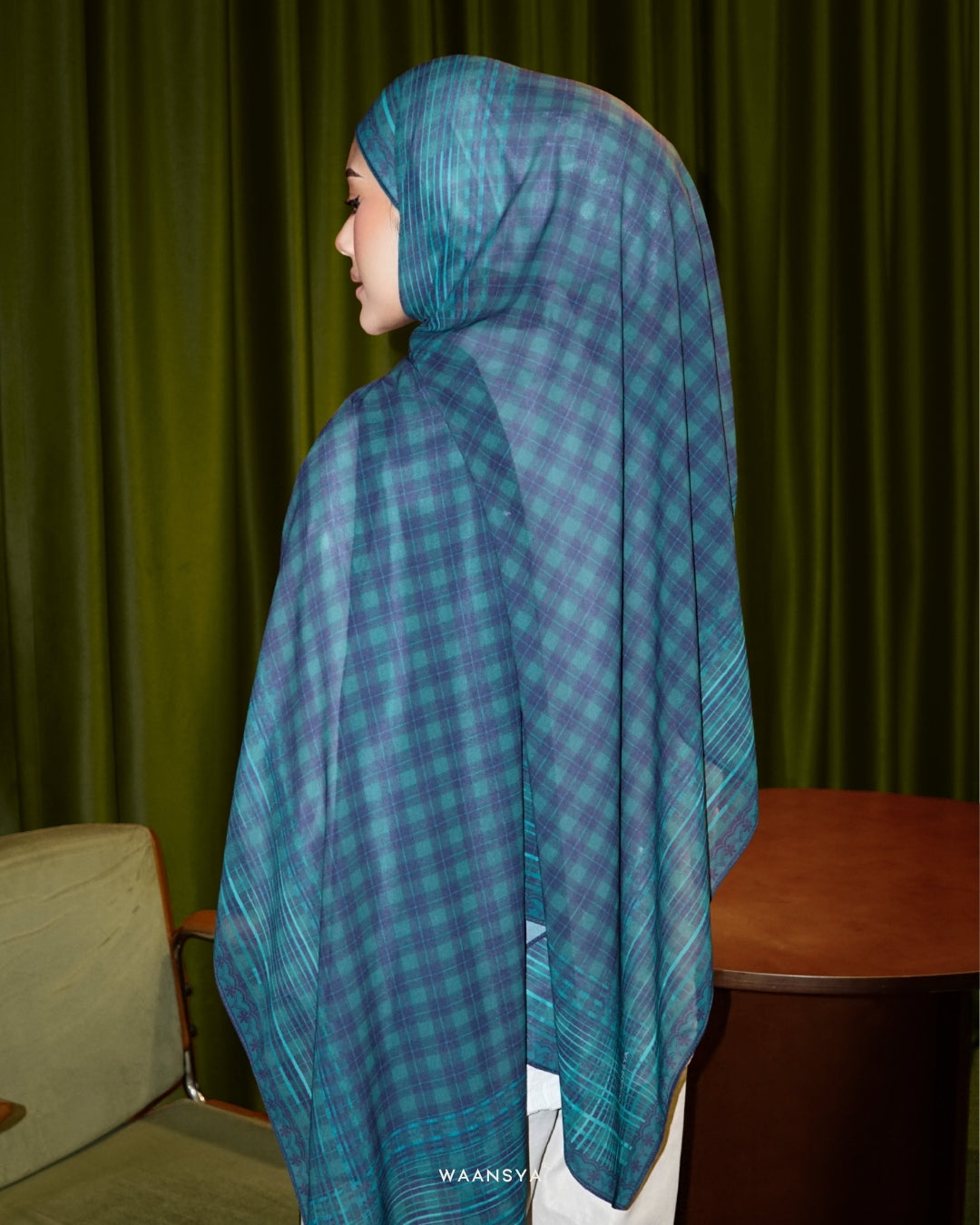 PLAID-KAT PRINTED CHIFFON SHAWL IN TELANG