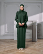 PRE-ORDER JULIA KURUNG IN EMERALD GREEN