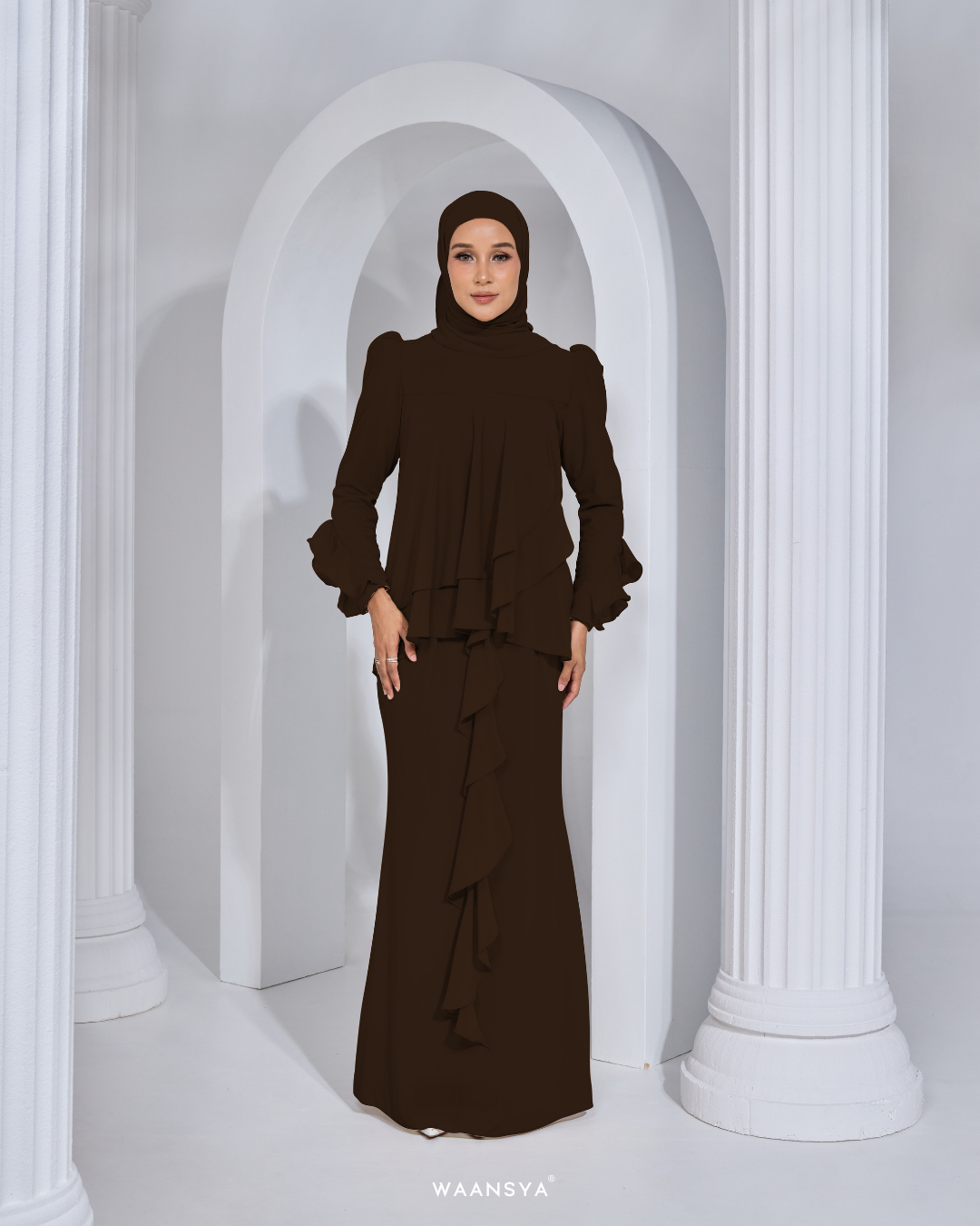 AURORA KURUNG IN DARK BROWN