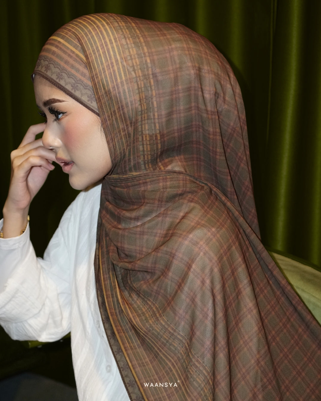 PLAID-KAT PRINTED CHIFFON SHAWL IN DODOL