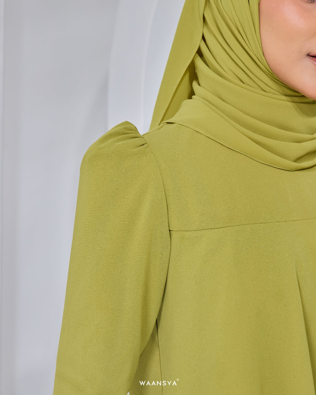AURORA KURUNG IN LIME GREEN